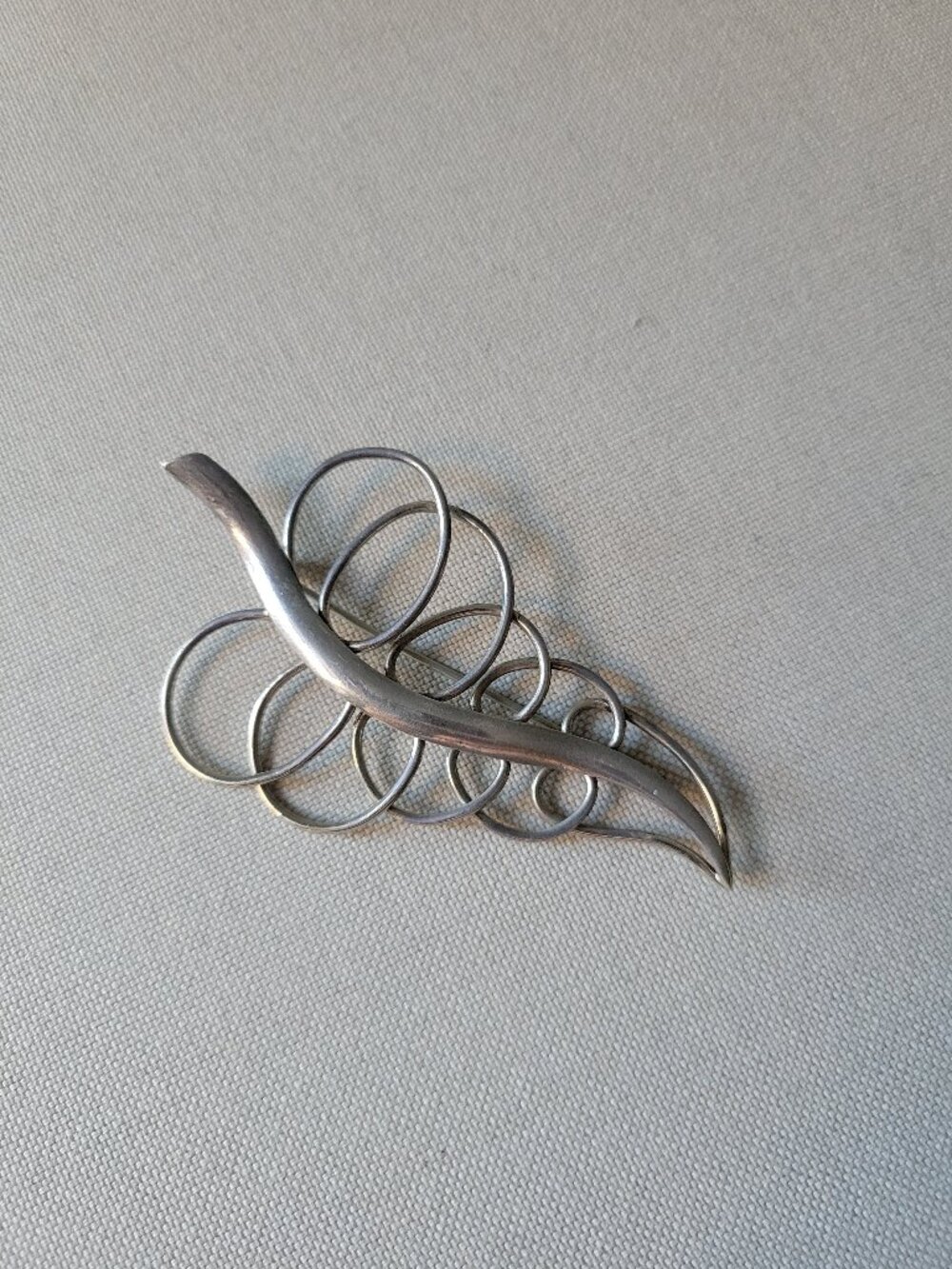 Vintage Napier Sterling Silver Openwork Leaf Brooch